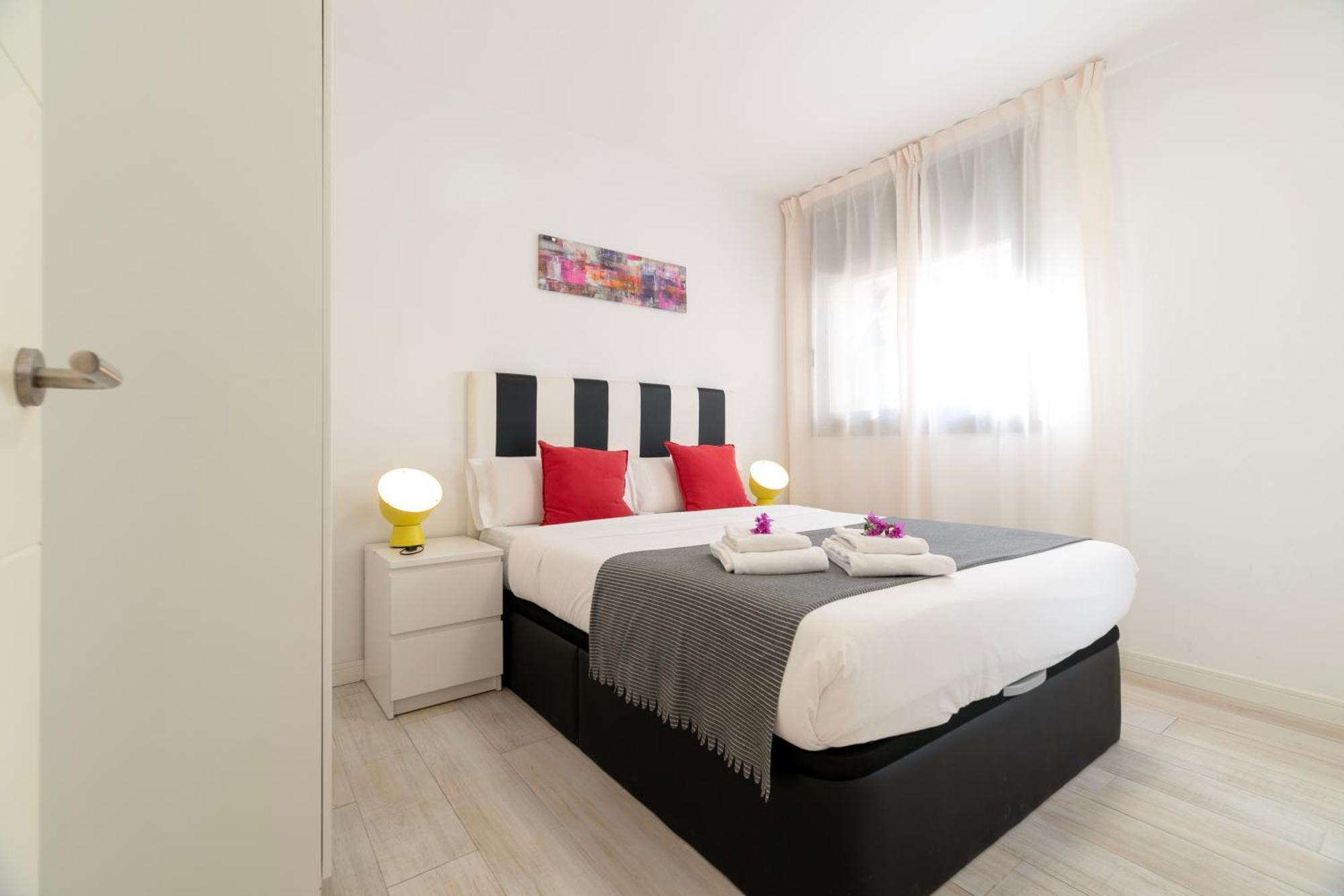 Castell Beach Aparthotel Castelldefels Bagian luar foto