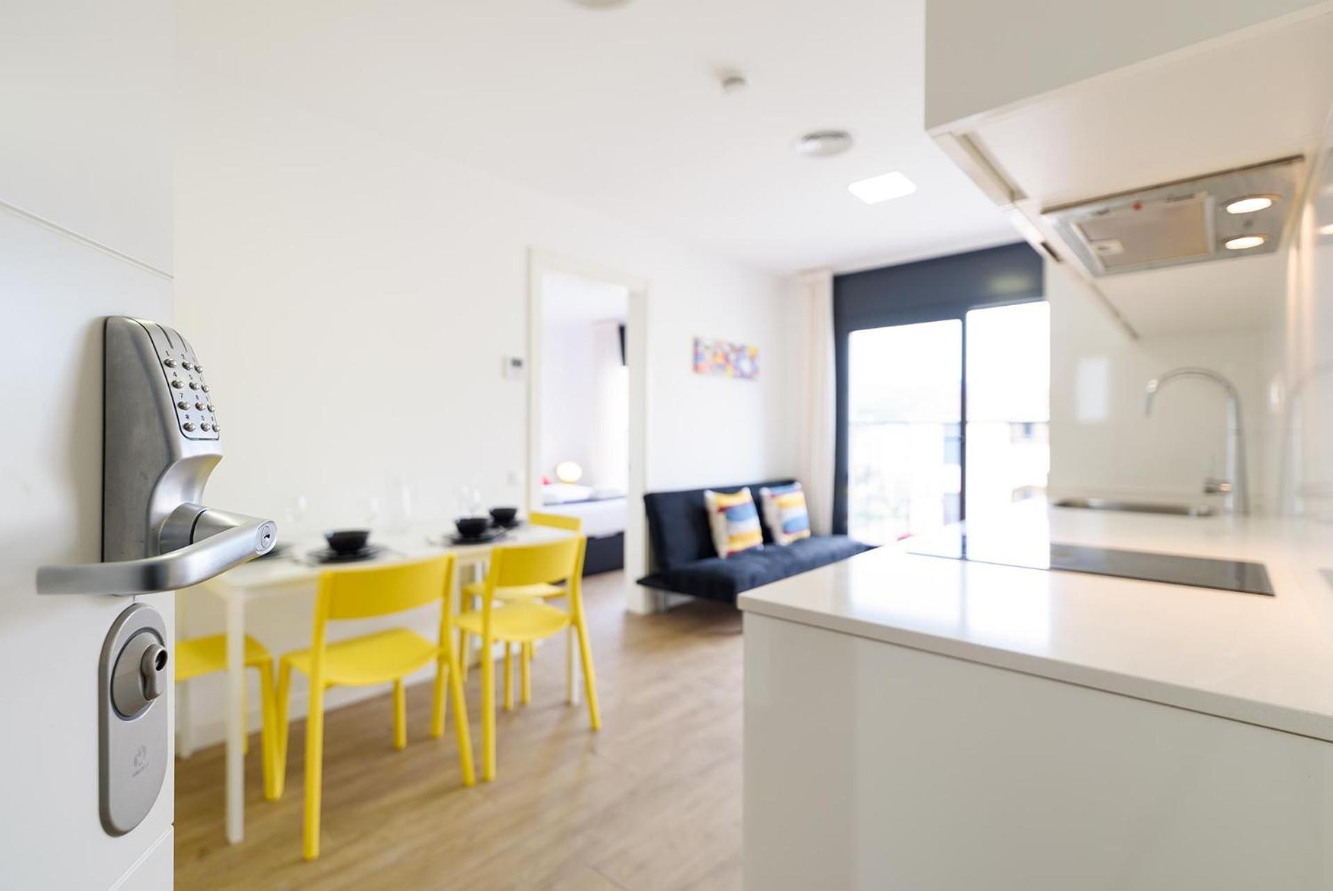 Castell Beach Aparthotel Castelldefels Ruang foto
